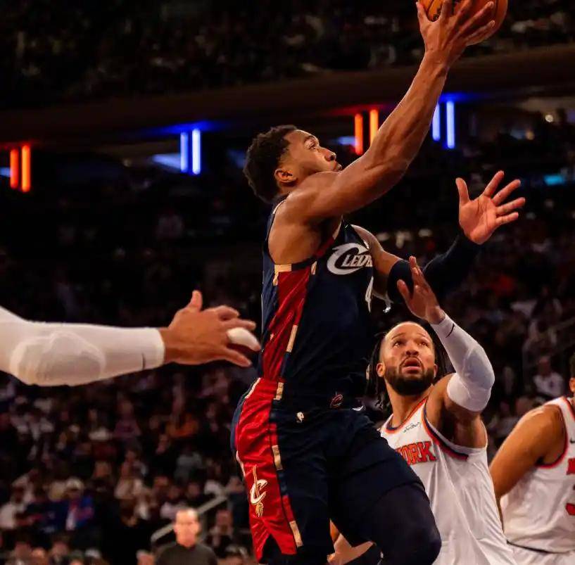 林书豪林疯狂时期全场回放尼克斯打湖人 林书豪林疯狂时期全场回放尼克斯打湖人