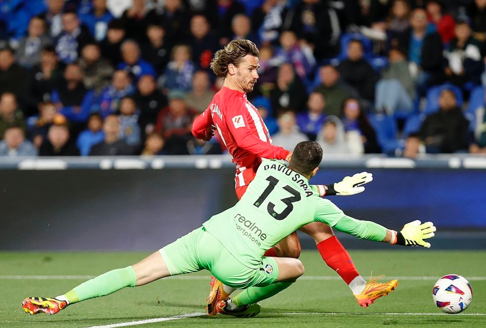 多米体育官网-马德里竞技客场取胜跻身西甲前四的球员